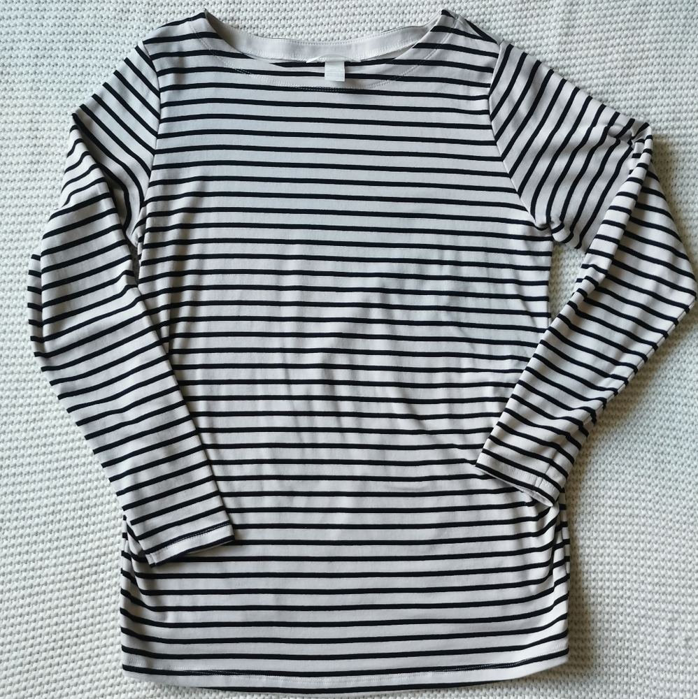 Oversized long sleeve striped top